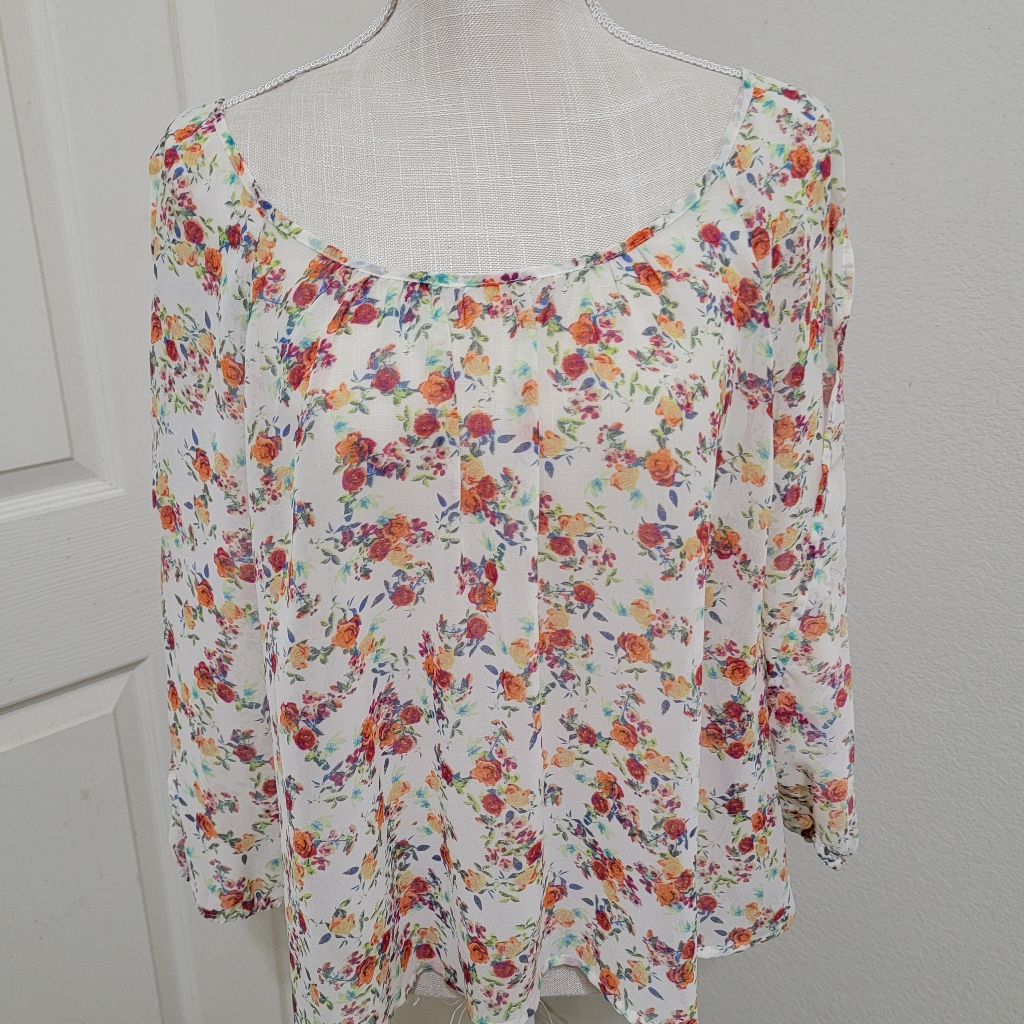 Ladies Top Shirt For Sale